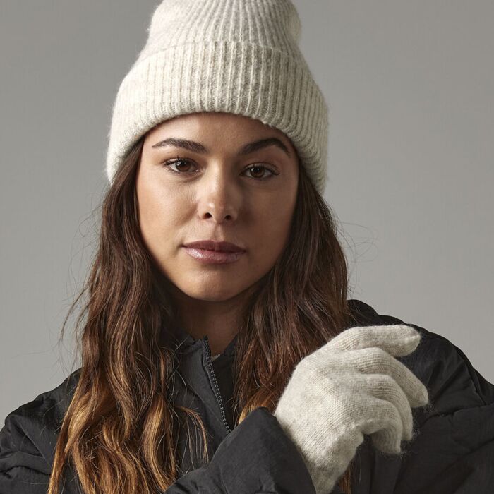 Cosy ribbed beanie Thumbnail