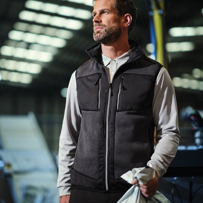 E-Volve unisex knit-effect stretch bodywarmer Thumbnail