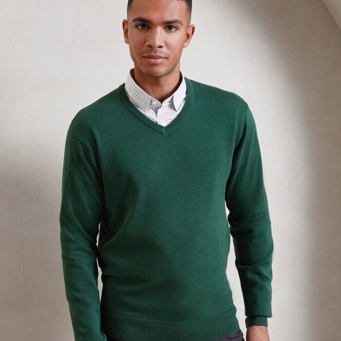 V-neck knitted sweater Thumbnail