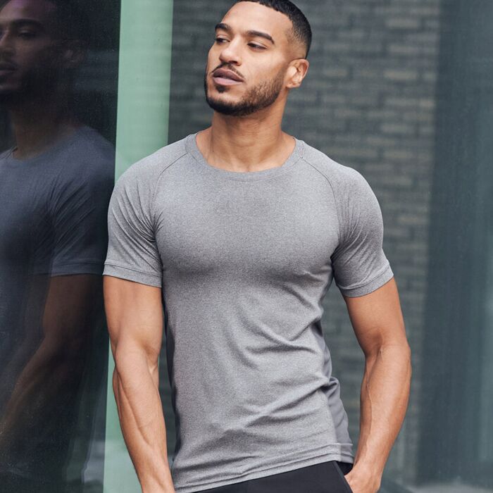 Slim fit t-shirt Thumbnail